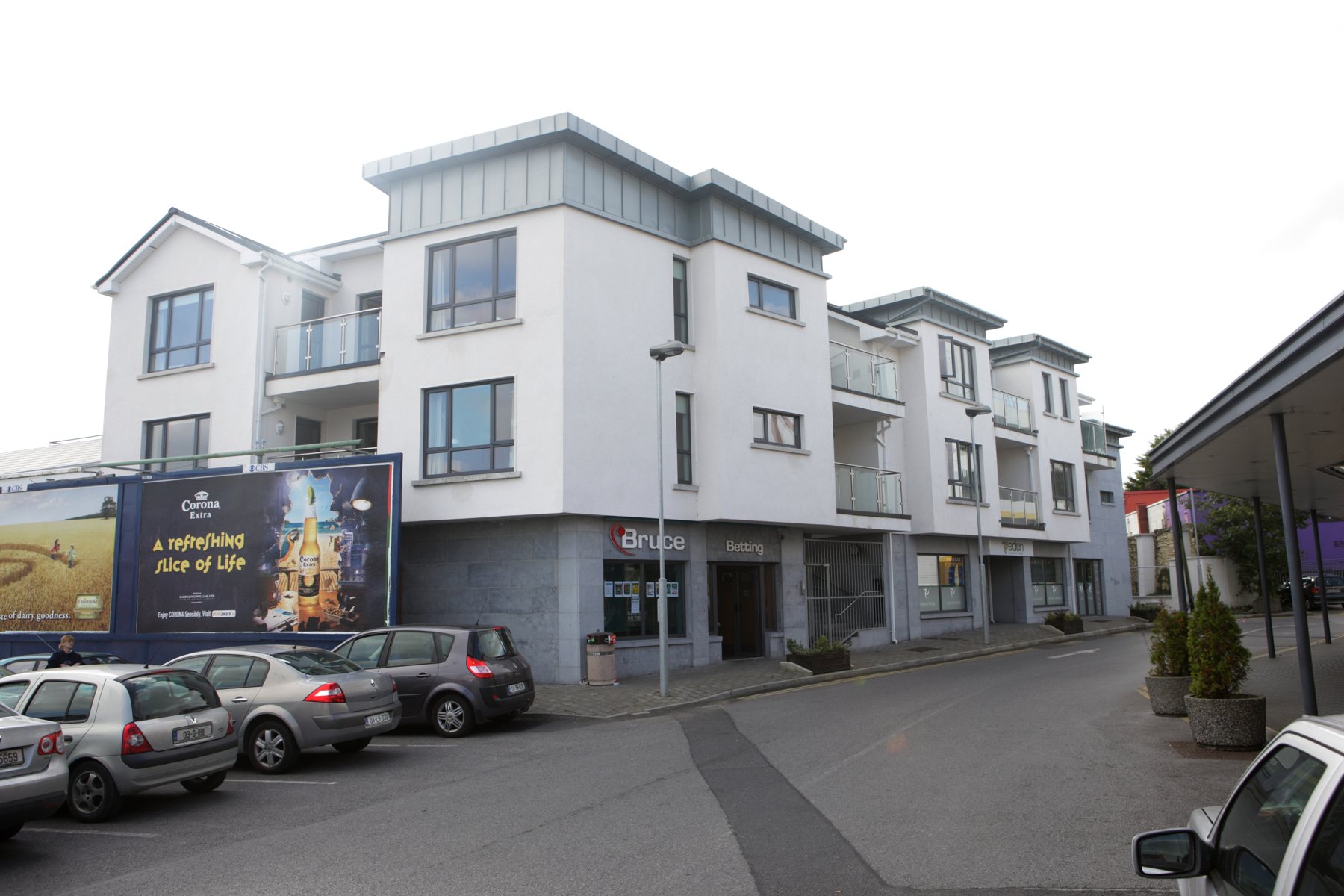 Irishtown Court, view 2